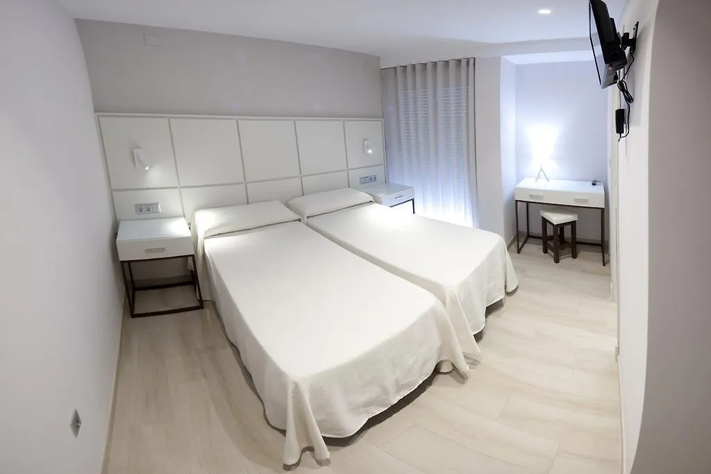 Hostal Loimar Torre Del Mar España