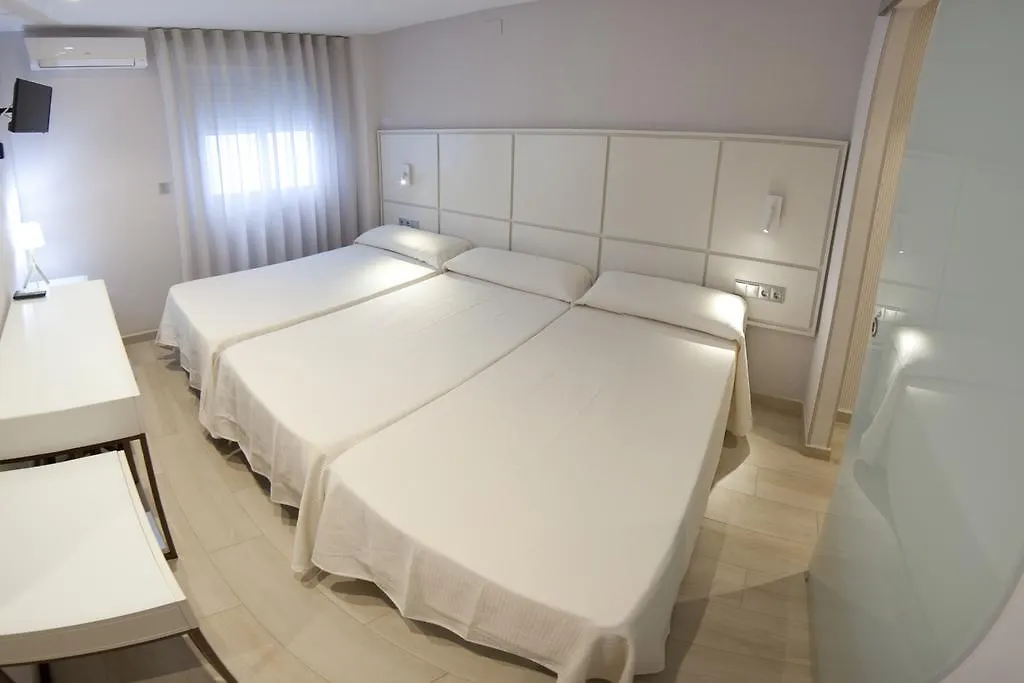 Hostal Loimar Torre Del Mar